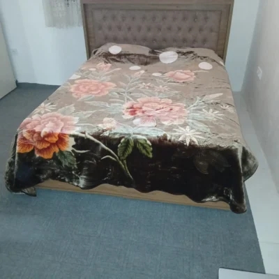 تخت پتو ژله‌ای دو نفره طرح گلبهی قهوه‌ای